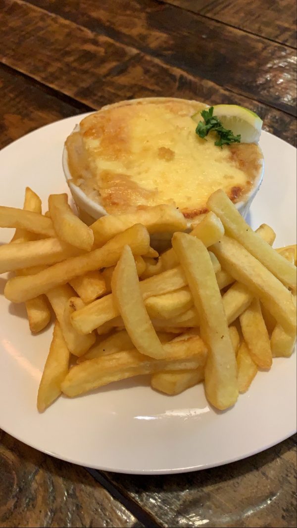 Pastel de Jaiba + Papas Fritas